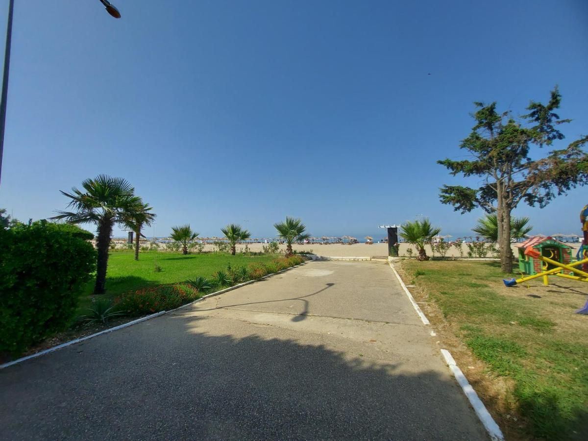 Bral Apartments Durres Exterior photo